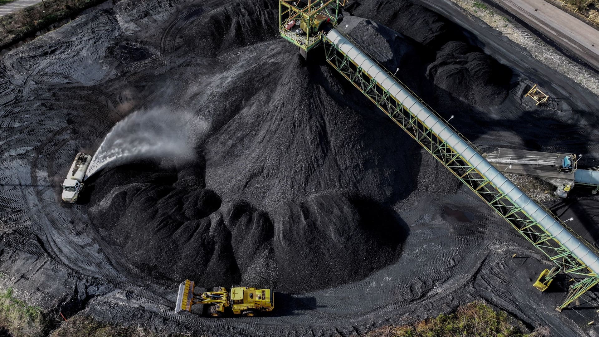 Trump officials to announce plan to boost coal output