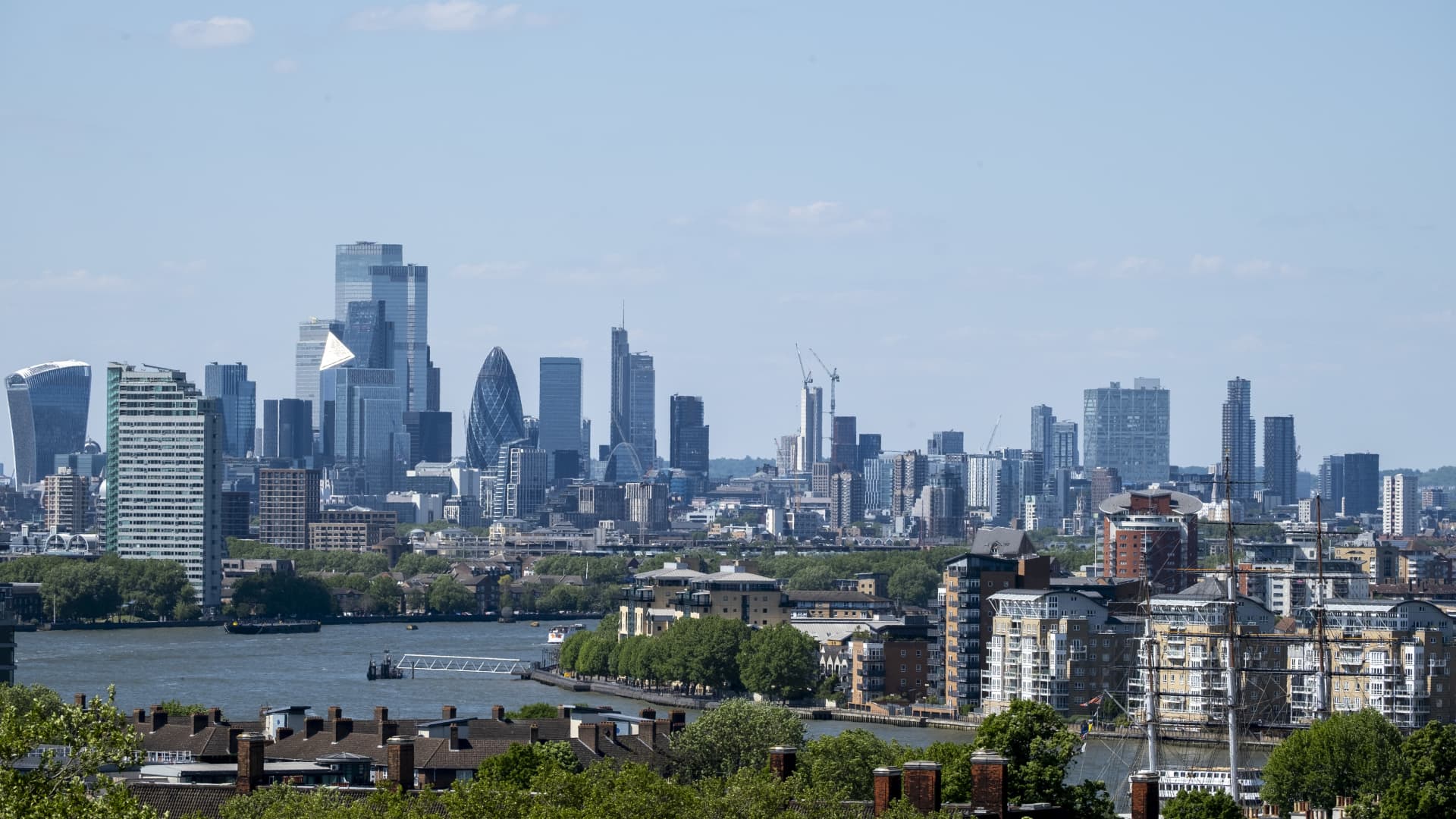 European stocks poised for mixed open ahead of U.S. jobs data