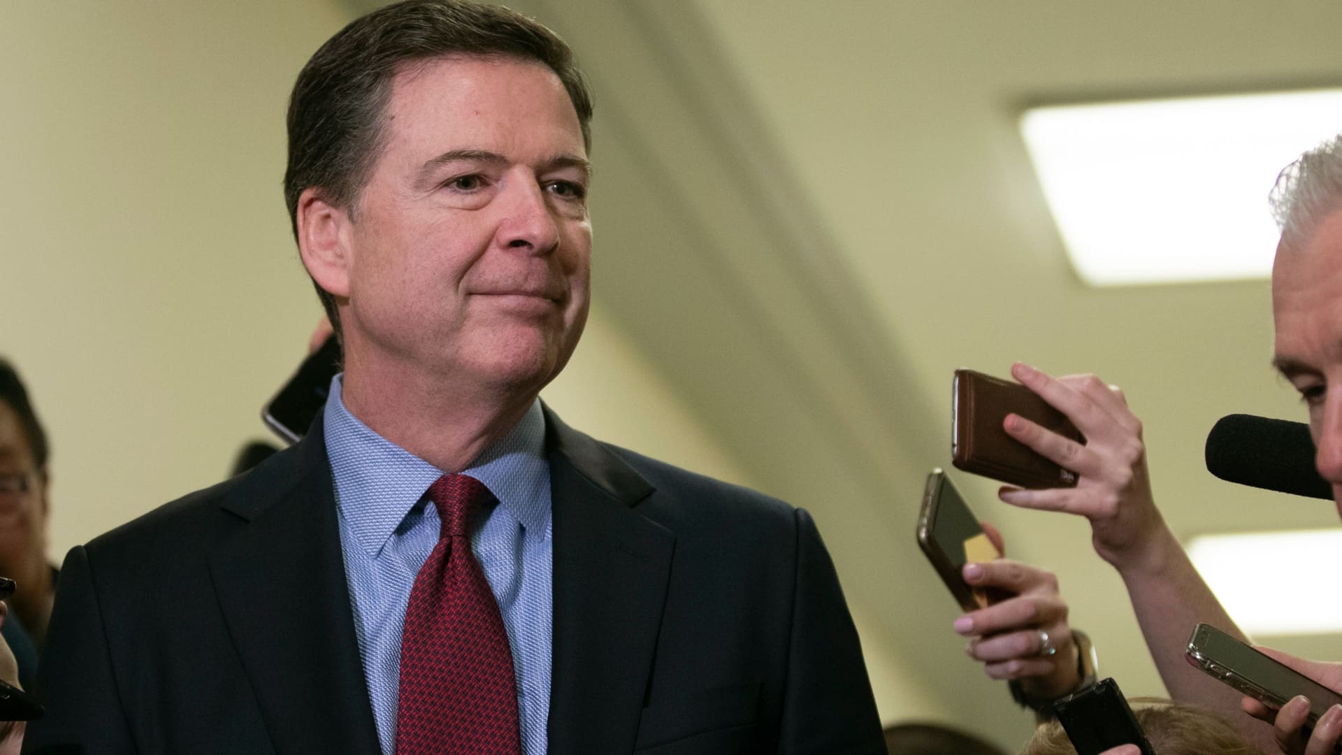 James Comey trial set for Jan. 5 on charges Trump sought