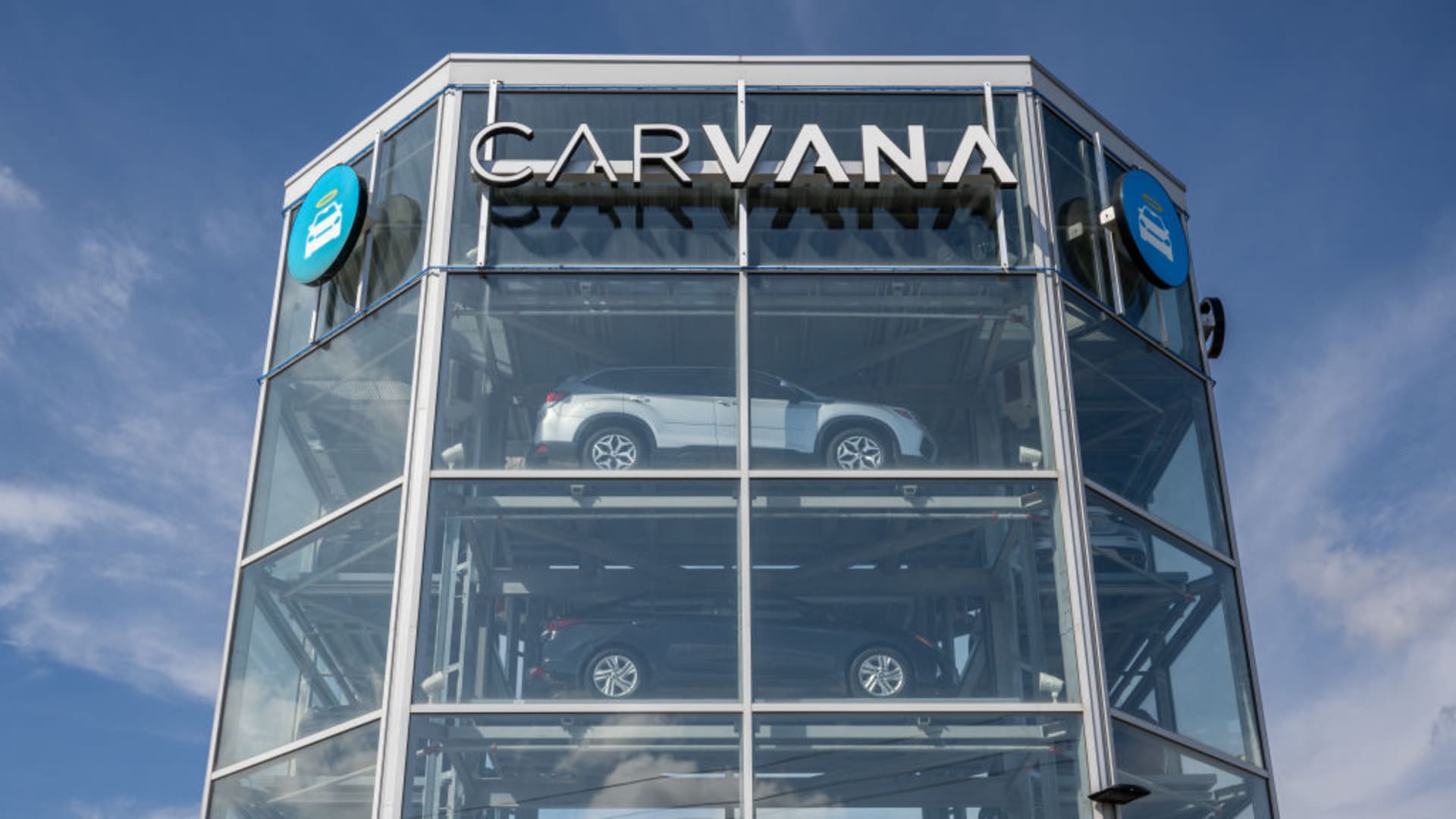 Carvana gets upgrade from Jefferies, which says momentum for car retailer is picking up