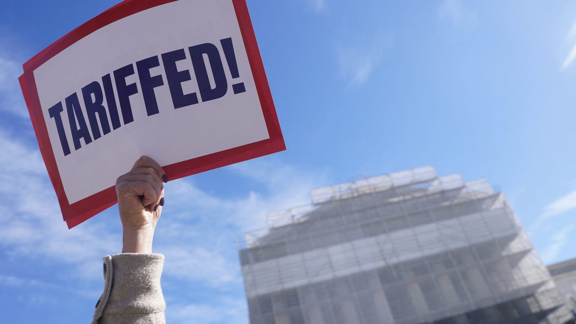 Traders on prediction markets see a 30% chance Supreme Court backs Trump’s tariffs