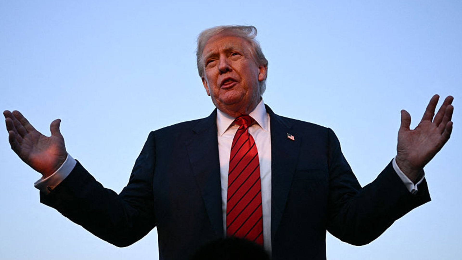 Trump gives economy speech in Pennsylvania amid affordability fear