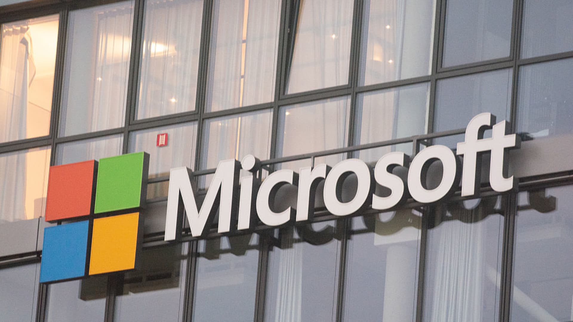 Microsoft will raise prices of commercial Office bundles in July