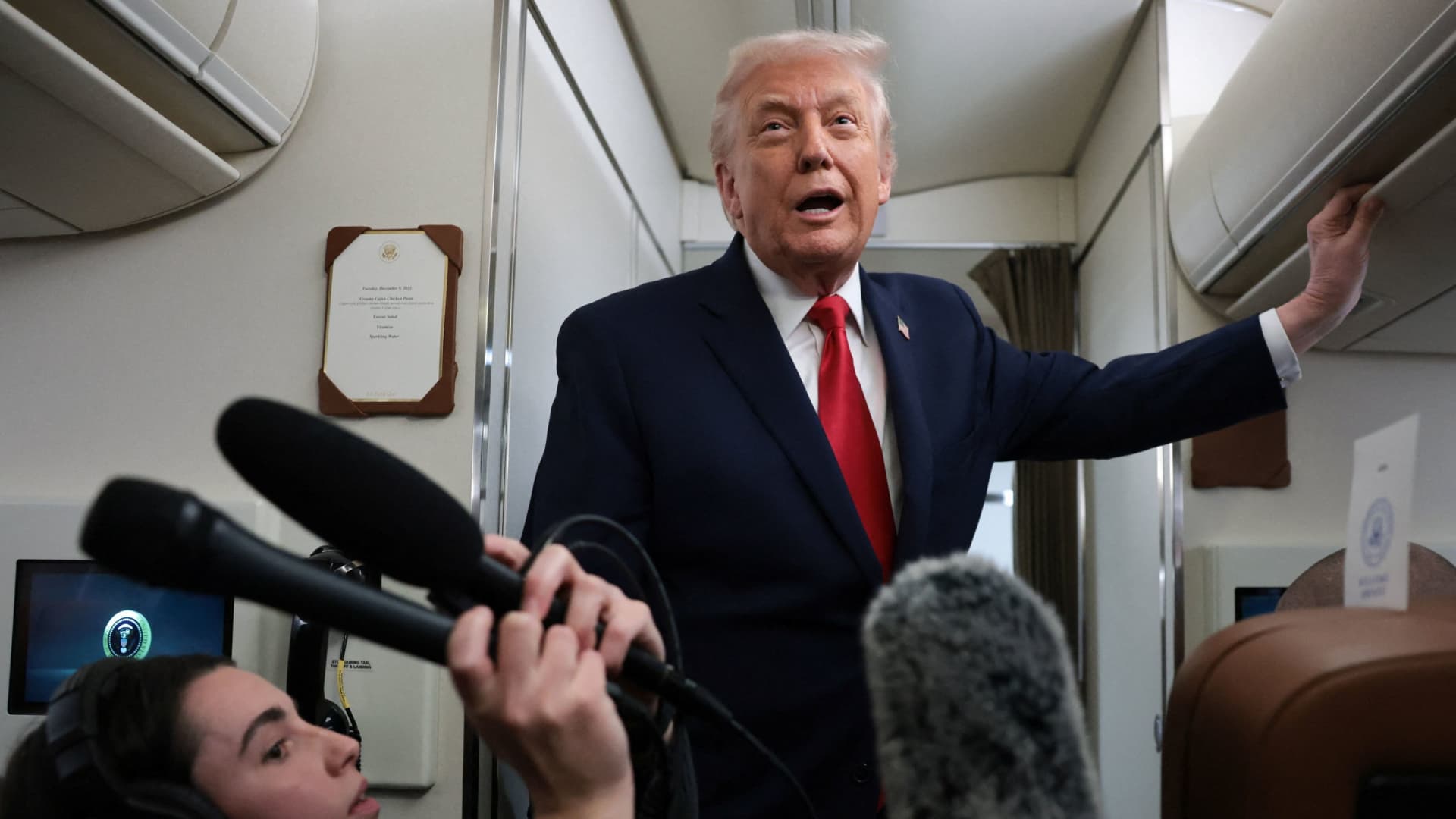 Trump to start final Fed chair interviews beginning with Kevin Warsh